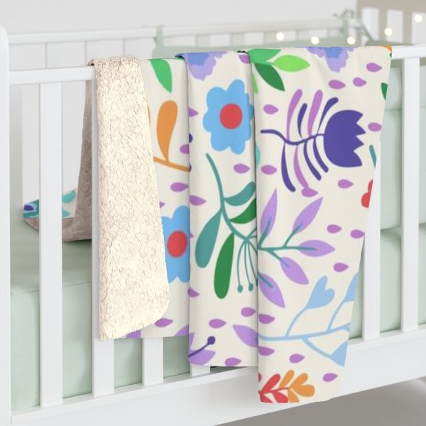 fabric style is Ditsy and romantic rose ornaments cover this textile which is retro in nature plants have very colorful foliage and florale Floral patterns