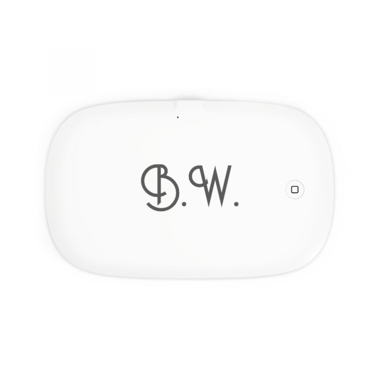 99% of harmful microorganisms-wireless-charging-charger-sanitize-sanitizer-cleaner-germs-virus-bacteria-ultraviolet-health