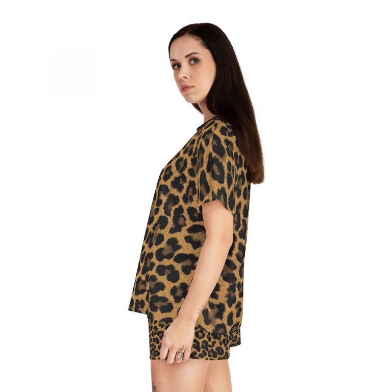 breezy animal print spots polka dots pet Cheetah tiger skin Leopard cat Cheeta chetah cheeto kitten