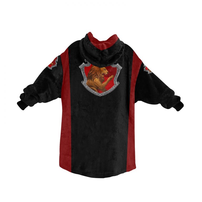 Gryffindor sherpa fleece Robe-at-Hogwarts-School-of-Witchcraft-and-Wizardry-Sorting Hat-Godric Gryffindor-students possessing characteristics-courage-chivalry-nerve-determination-The emblematic animal was a lion-colours-scarlet-gold-rubies-Nicholas de Mimsy-Porpington-Nearly Headless Nick-House ghost-element of fire-motto was Forti Animo Estote