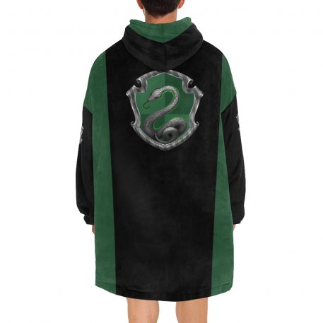 Slytherin sherpa fleece Robe-House-at-Hogwarts-School-of-Witchcraft-and-Wizardry-Salazar Slytherin-Sorting Hat-cunning-resourcefulness-leadership-and-ambition-Draco Malfoy-Merula Snyde-Pansy Parkinson-Tom Riddle-the Death Eaters-pure-blood-students-Muggle-born-emblematic-animal-snake-colours-green-silver-Horace Slughorn-Severus Snape-patron ghost-Bloody Baron-element-of-water-serpents-sea-lochs-European-mythology-physically-fluid-and-flexible-in-Celtic mythology-water-is-a portal-to-another-world-wizarding-society
