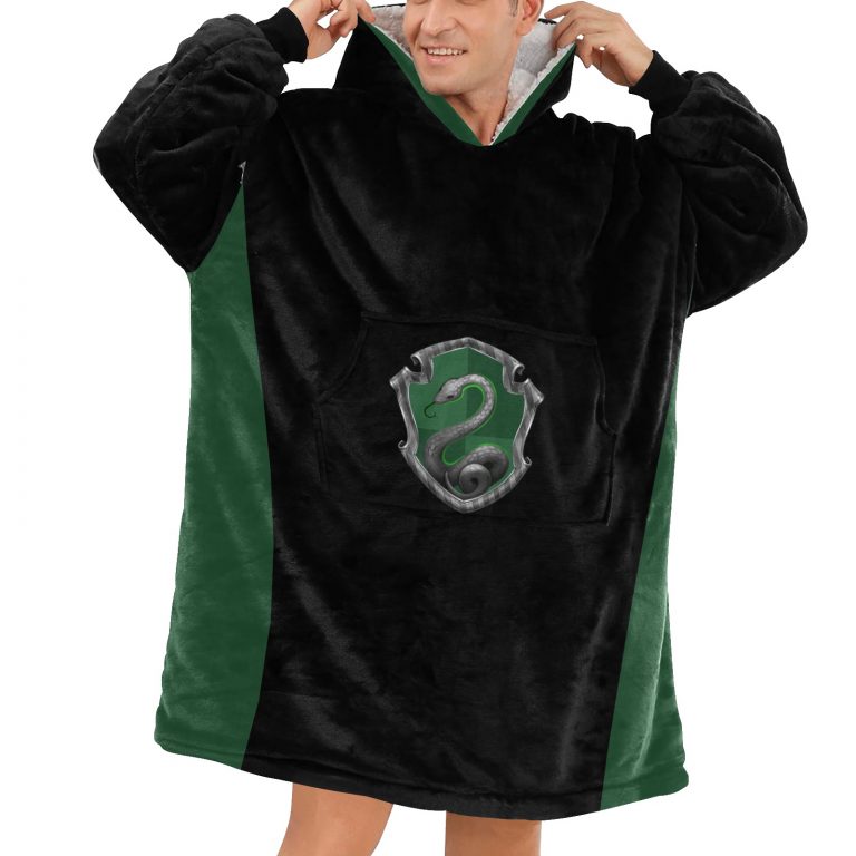 Slytherin sherpa fleece Robe-House-at-Hogwarts-School-of-Witchcraft-and-Wizardry-Salazar Slytherin-Sorting Hat-cunning-resourcefulness-leadership-and-ambition-Draco Malfoy-Merula Snyde-Pansy Parkinson-Tom Riddle-the Death Eaters-pure-blood-students-Muggle-born-emblematic-animal-snake-colours-green-silver-Horace Slughorn-Severus Snape-patron ghost-Bloody Baron-element-of-water-serpents-sea-lochs-European-mythology-physically-fluid-and-flexible-in-Celtic mythology-water-is-a portal-to-another-world-wizarding-society