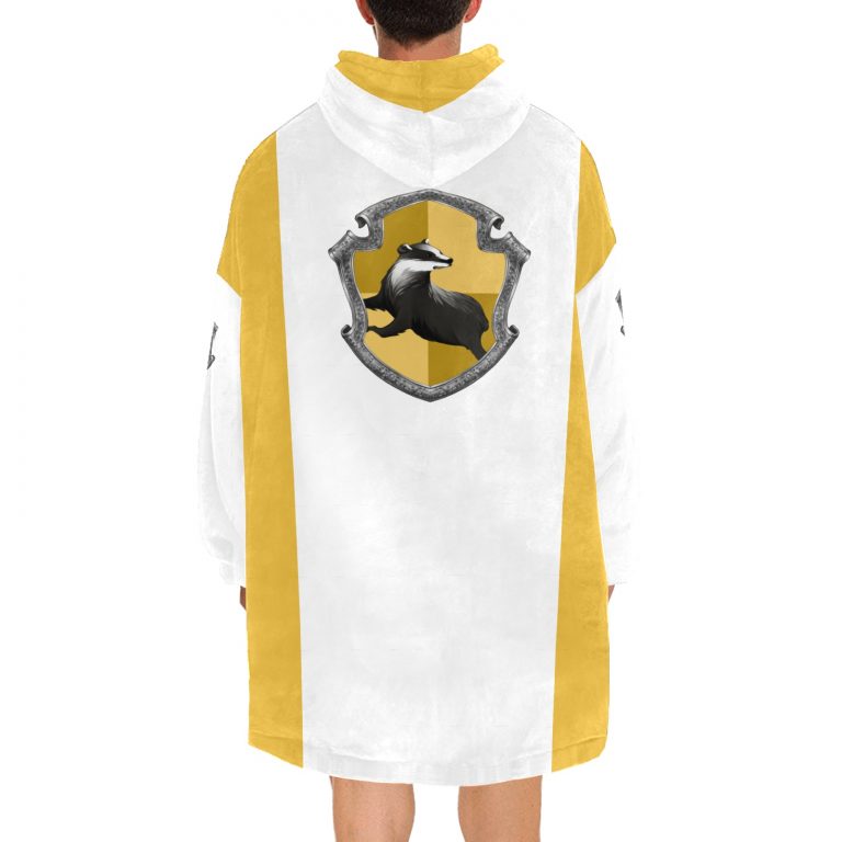 Hufflepuff sherpa fleece Robe-at-Hogwarts-School-of-Witchcraft-and-Wizardry-Sorting Hat-medieval witch Helga Hufflepuff-inclusive-valuing-hard-work-dedication-patience-loyalty-fair play-The emblematic animal was a badger-yellow and black-house-colours-The Head of Hufflepuff was Pomona Sprout-the Fat Friar was the House's patron ghost-corresponded roughly to the element of earth-yellow-wheat-black-soil-point hourglass contained yellow diamonds-Students-sorted-into-Hufflepuff-demonstrated-strong abilities in Herbology