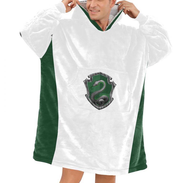 Slytherin sherpa fleece Robe-House-at-Hogwarts-School-of-Witchcraft-and-Wizardry-Salazar Slytherin-Sorting Hat-cunning-resourcefulness-leadership-and-ambition-Draco Malfoy-Merula Snyde-Pansy Parkinson-Tom Riddle-the Death Eaters-pure-blood-students-Muggle-born-emblematic-animal-snake-colours-green-silver-Horace Slughorn-Severus Snape-patron ghost-Bloody Baron-element-of-water-serpents-sea-lochs-European-mythology-physically-fluid-and-flexible-in-Celtic mythology-water-is-a portal-to-another-world-wizarding-society