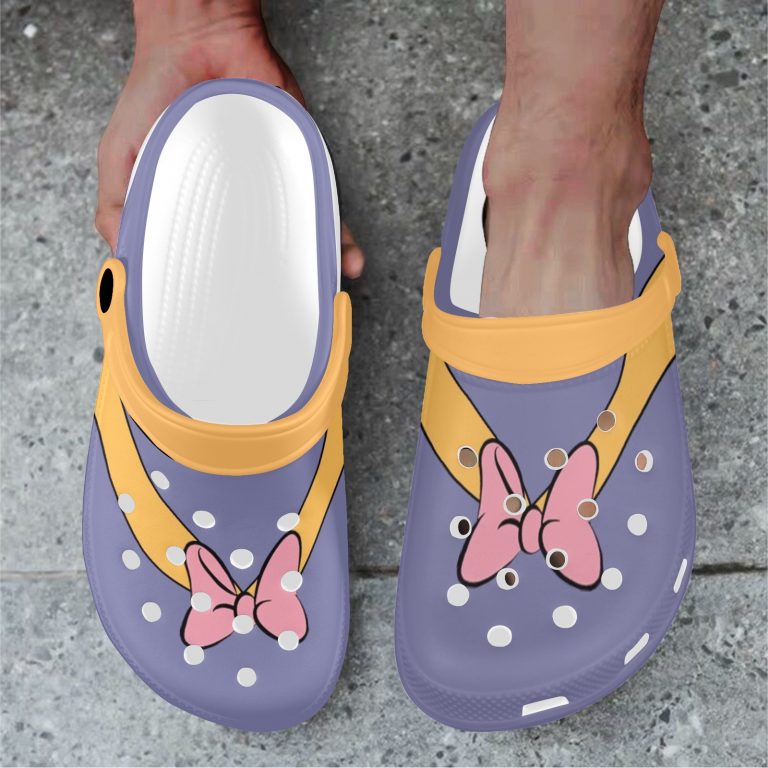 Daisy Duck Sailor's Crocs are made from advanced EVA material, lightweight & flexible Features ventilation holes, Supportive insole.