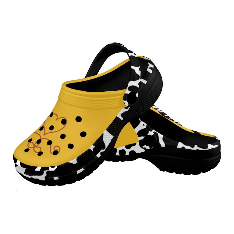Cowgirl Cow Print Crocs Set, step into the wild west & embrace the spirit of adventure with these extraordinary clogs that exude quality & craftsmanship.