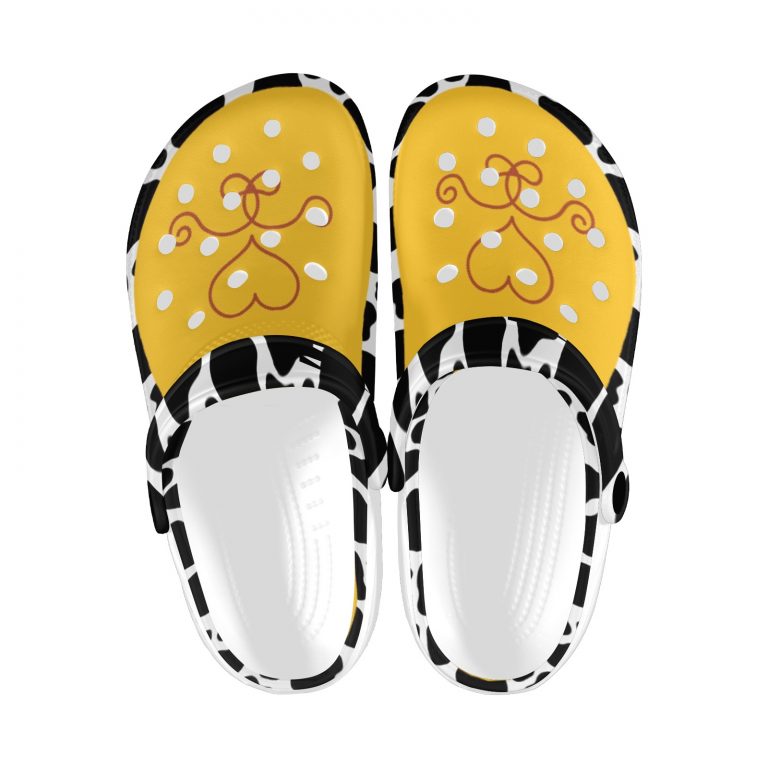 Cowgirl Cow Print Crocs Set, step into the wild west & embrace the spirit of adventure with these extraordinary clogs that exude quality & craftsmanship.