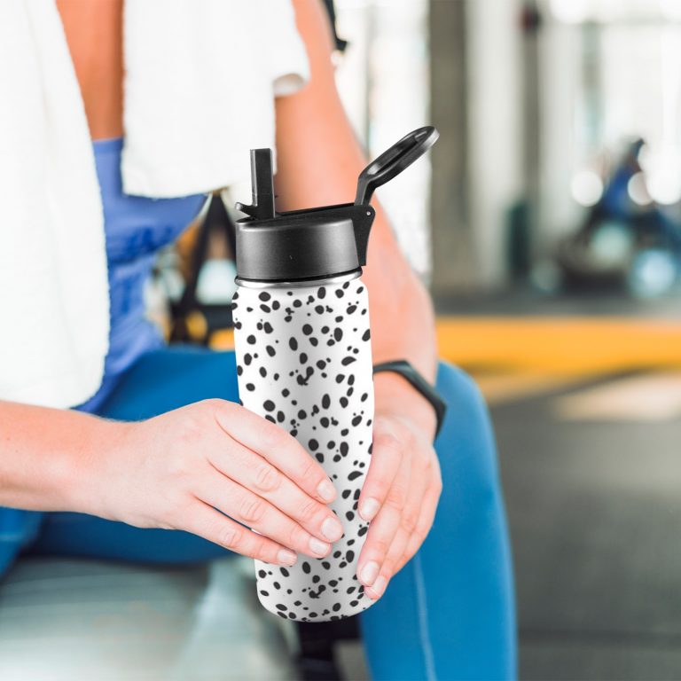 Custom Sports Water Bottle with Straw Lid - Premium stainless steel construction ensures durability and non-toxicity. Flip straw lid design for convenient opening and closing. Durable folding handle for easy portability at the gym. Double wall insulation keeps drinks warm or cold for a longer duration. Large 18 Oz capacity suitable for various occasions. Hand wash ONLY with soapy hot water for maintenance.