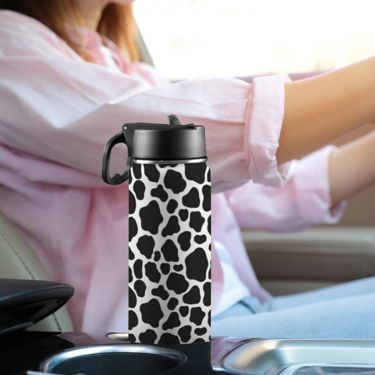 Custom Sports Water Bottle with Straw Lid - Premium stainless steel construction ensures durability and non-toxicity. Flip straw lid design for convenient opening and closing. Durable folding handle for easy portability at the gym. Double wall insulation keeps drinks warm or cold for a longer duration. Large 18 Oz capacity suitable for various occasions. Hand wash ONLY with soapy hot water for maintenance.