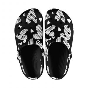 Crocs-waterproof-dirt-resistant-custom-foam-breathable-lounge-Hearts-Love-hand-drawn