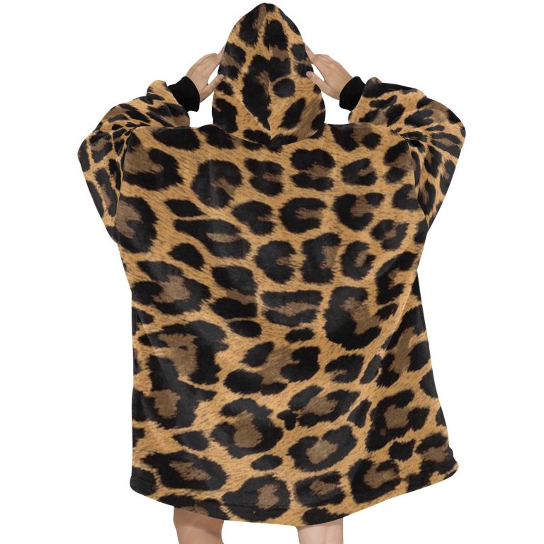 Sherpa Fleece Animal Print Pullover Hooded Robe. Explore our collection of captivating prints, including Cheetah, Cow, Leopard, and Rose Leopard, adding a touch of untamed elegance to your wardrobe. This cloak envelops you in cozy warmth while showcasing seamless patterns that mimic the mesmerizing dots and spots found in nature's most exquisite animal skins. Unleash your wild side and elevate your style with this must-have fashion statement.