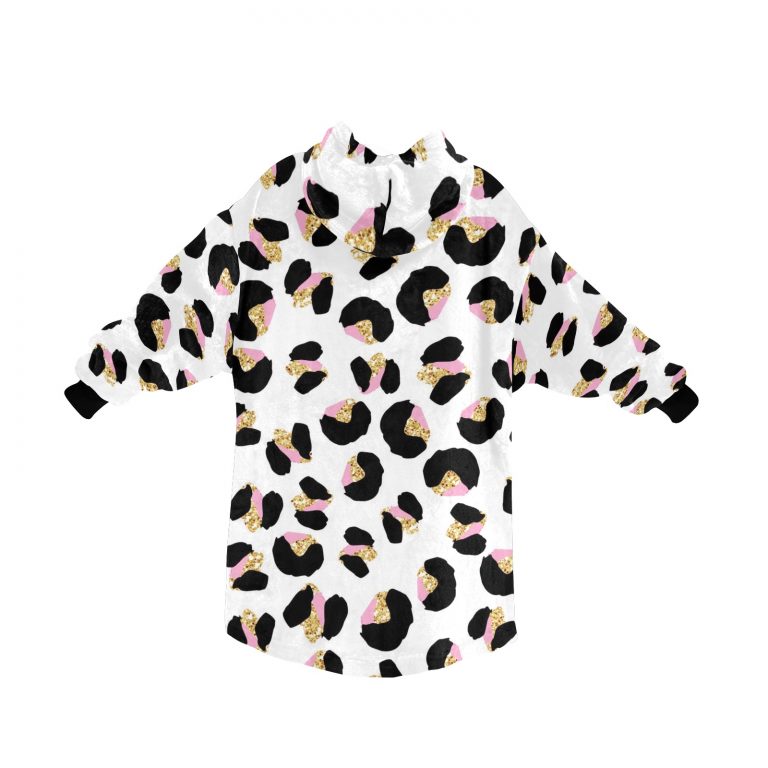 Sherpa Fleece Animal Print Pullover Hooded Robe. Explore our collection of captivating prints, including Cheetah, Cow, Leopard, and Rose Leopard, adding a touch of untamed elegance to your wardrobe. This cloak envelops you in cozy warmth while showcasing seamless patterns that mimic the mesmerizing dots and spots found in nature's most exquisite animal skins. Unleash your wild side and elevate your style with this must-have fashion statement.