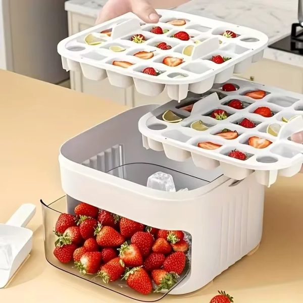 Two-layer ice cube tray with lid and storage bin